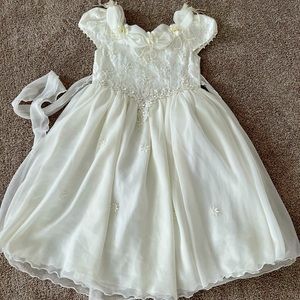 Flower girl dress